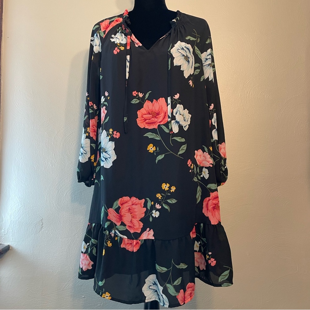 Old Navy Floral Black Dress M